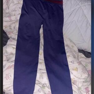 Victoria's Secret Navy blue size large nwot Leggings